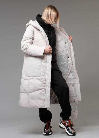 Серо-бежевый зимний Пуховик Towmy