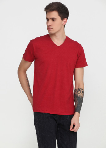 Светло-бордовая футболка MSY