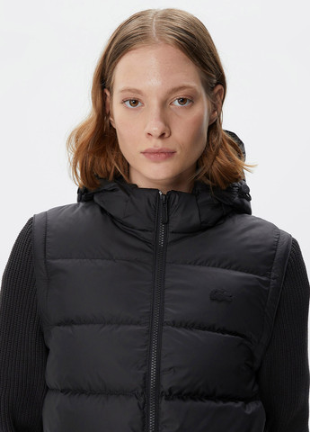 Черная демисезонная куртка Lacoste