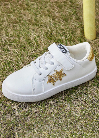 Білі осінні кросівки SHEIN