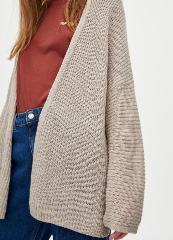 Бежевый демисезонный кардиган Pull & Bear