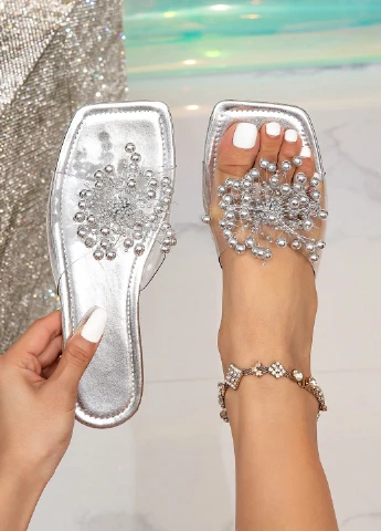 Серебряные шлепанцы SHEIN с бусинами, с аппликацией