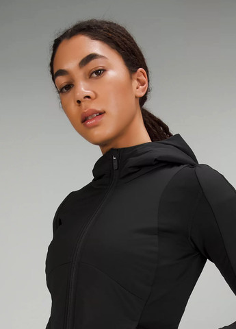 Чорна демісезонна куртка Lululemon Athletica Push Your Pace Lululemon