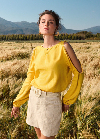 Жёлтая блуза SHEIN