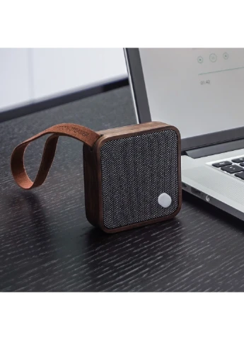 Блутуз-колонка "MI SQUARE" 3 Ватта; дерево горіх Gingko G005WT (219327769)