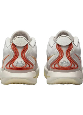 Молочні Осінні кросівки Nike