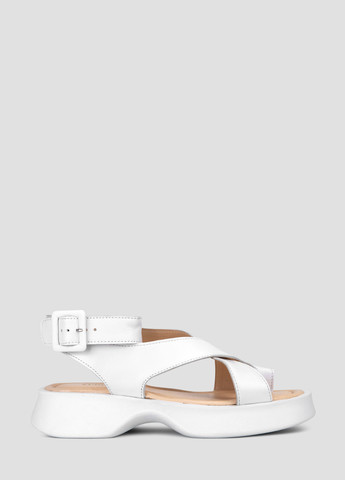 Белые босоножки Alromaro с ремешком