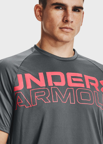 Темно-серая футболка Under Armour