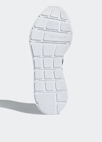 Синие демисезонные кроссовки adidas Swift