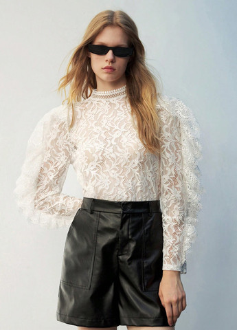 Молочная блузка SHEIN