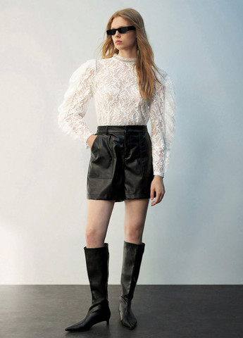 Молочная блузка SHEIN