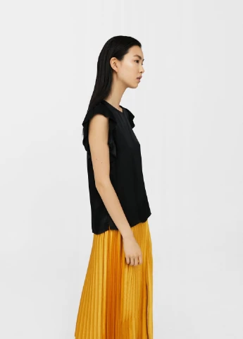 Чёрная блуза Mango