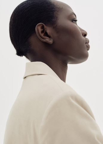 Бежевый женский жакет H&M однотонный - демисезонный