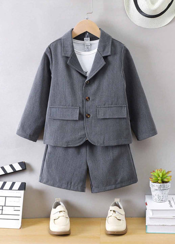 Сірий демісезонний комплект (піджак, футболка, шорти) SHEIN