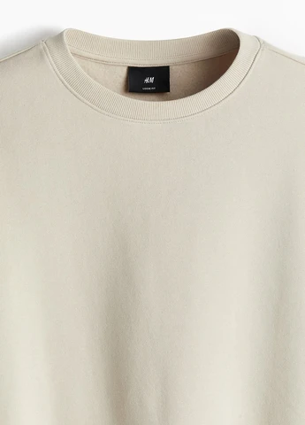 Светло-бежевый свитшот H&M однотонный без декора (300466287)