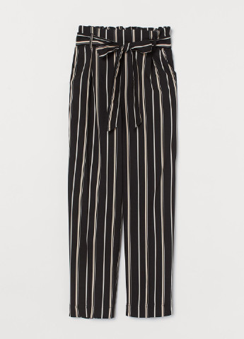 Черные кэжуал летние зауженные, укороченные брюки H&M