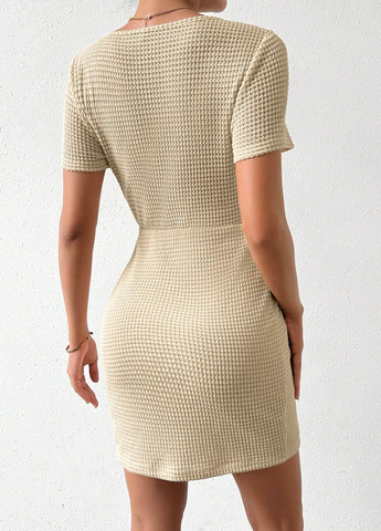 Кремова кежуал сукня футляр SHEIN однотонна