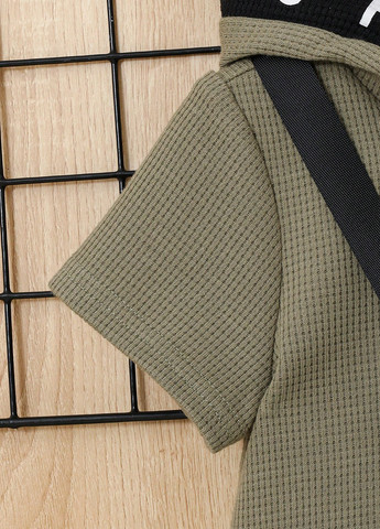 Комбинированный летний костюм (футболка, шорты) с шортами SHEIN