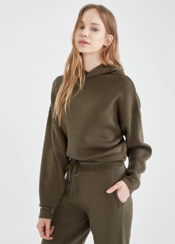 Оливковий демісезонний светр джемпер DeFacto