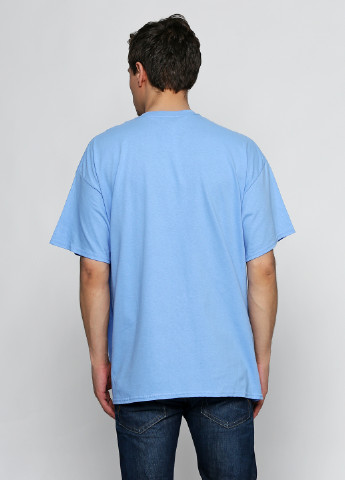 Голубая футболка Gildan