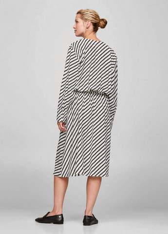 Черно-белое кэжуал платье клеш Tommy Hilfiger с геометрическим узором