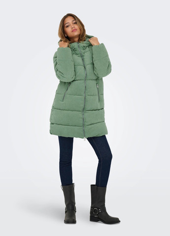 Зелена зимня куртка Only