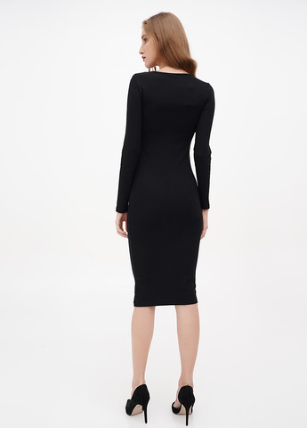 Чорна кежуал сукня силуетна Calliope однотонна