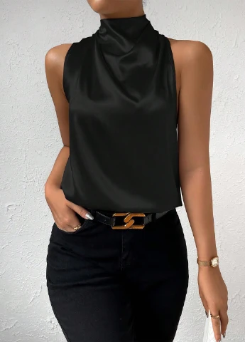 Чёрная блуза SHEIN