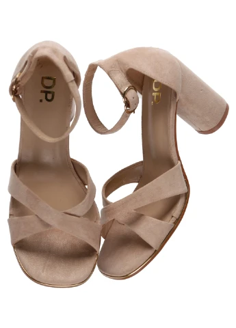 Босоніжки Dorothy Perkins (353312899)