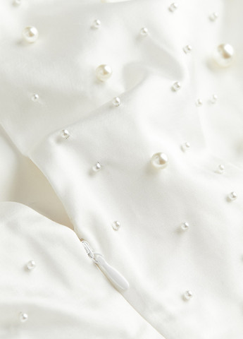 Белое праздничный, коктейльное платье H&M однотонное