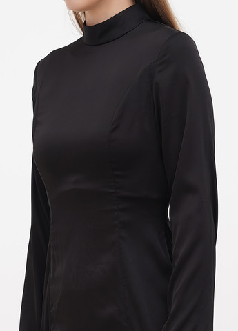 Чорна коктейльна сукня сукня-водолазка, з відкритою спиною Boohoo однотонна