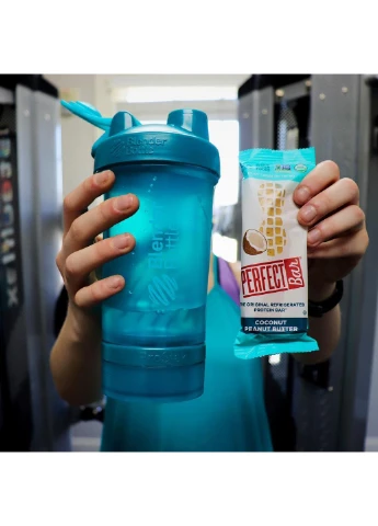 Спортивний шейкер 650 мл Blender Bottle (231538350)