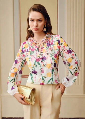 Біла блуза SHEIN