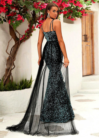 Комбинированное вечернее платье со шлейфом SHEIN однотонное