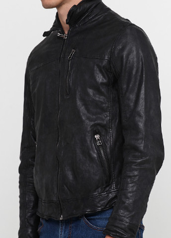 Черная демисезонная куртка кожаная Tom Tailor