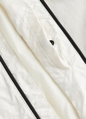 Кремова демісезонна вітровка H&M