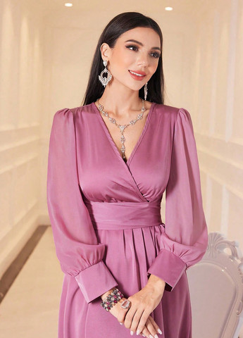 Розовое кэжуал платье на запах SHEIN однотонное