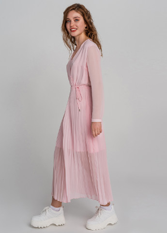 Світло-рожева кежуал плаття, сукня на запах befree
