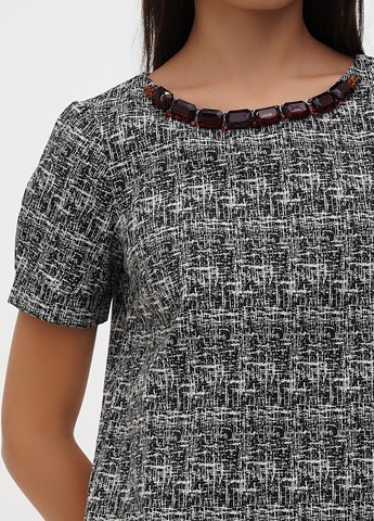 Черное кэжуал платье Sassofono с абстрактным узором