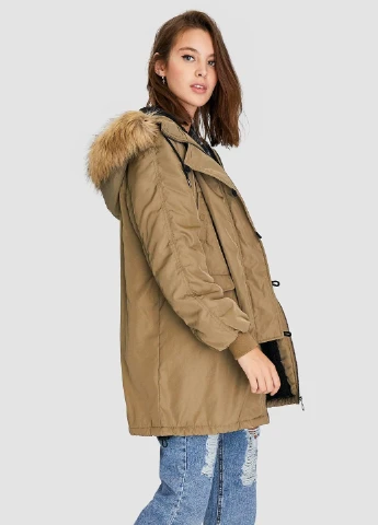 Парку Stradivarius (251912428)