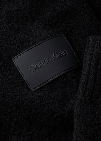 Черный зимний джемпер джемпер Calvin Klein