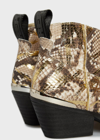 Коричневі зимня ботильйони Replay