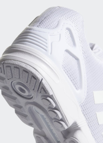 Белые демисезонные кроссовки adidas ZX Flux