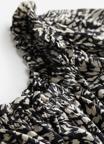 Черно-белое кэжуал платье H&M с животным (анималистичным) принтом