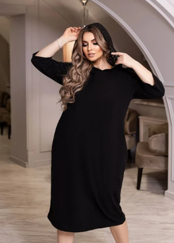 Черное кэжуал платье приталенного силуэта InFashion