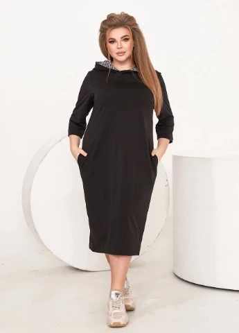Черное кэжуал платье приталенного силуэта InFashion