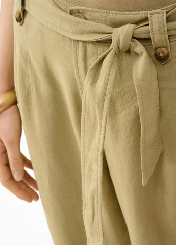 Хаки кэжуал демисезонные зауженные брюки Orsay
