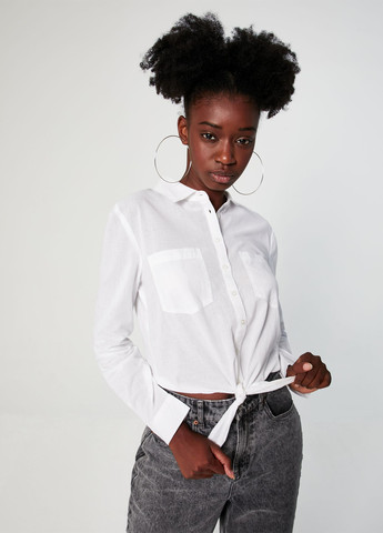 Белая кэжуал рубашка однотонная Jennyfer