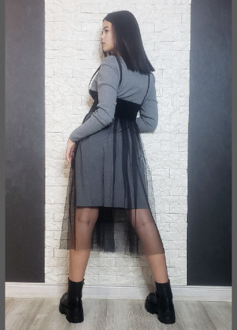 Серый демисезонный комплект (платье, корсет) Beauty Women