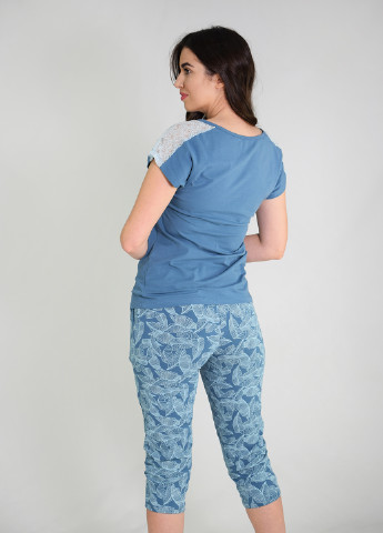 Блакитний демісезонний жіночий домашній комплект больших розмеров (футболка, бриджі) NEL